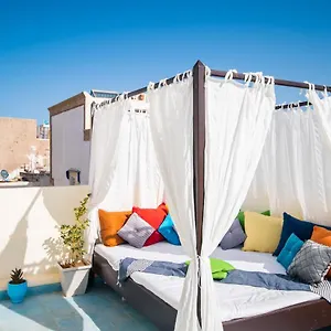 Riad Arthouse Cinema