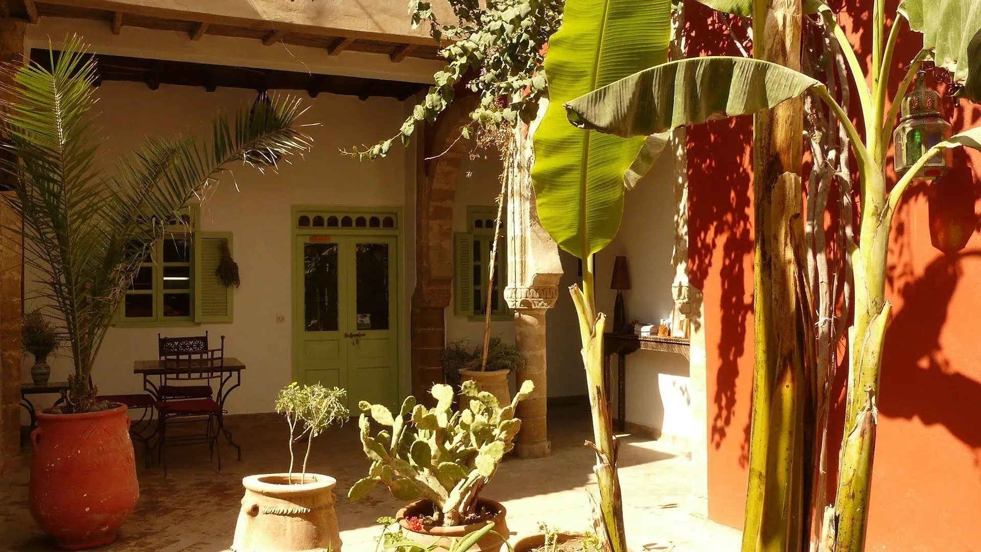 Panzió Riad Dar Dayana Szavíra